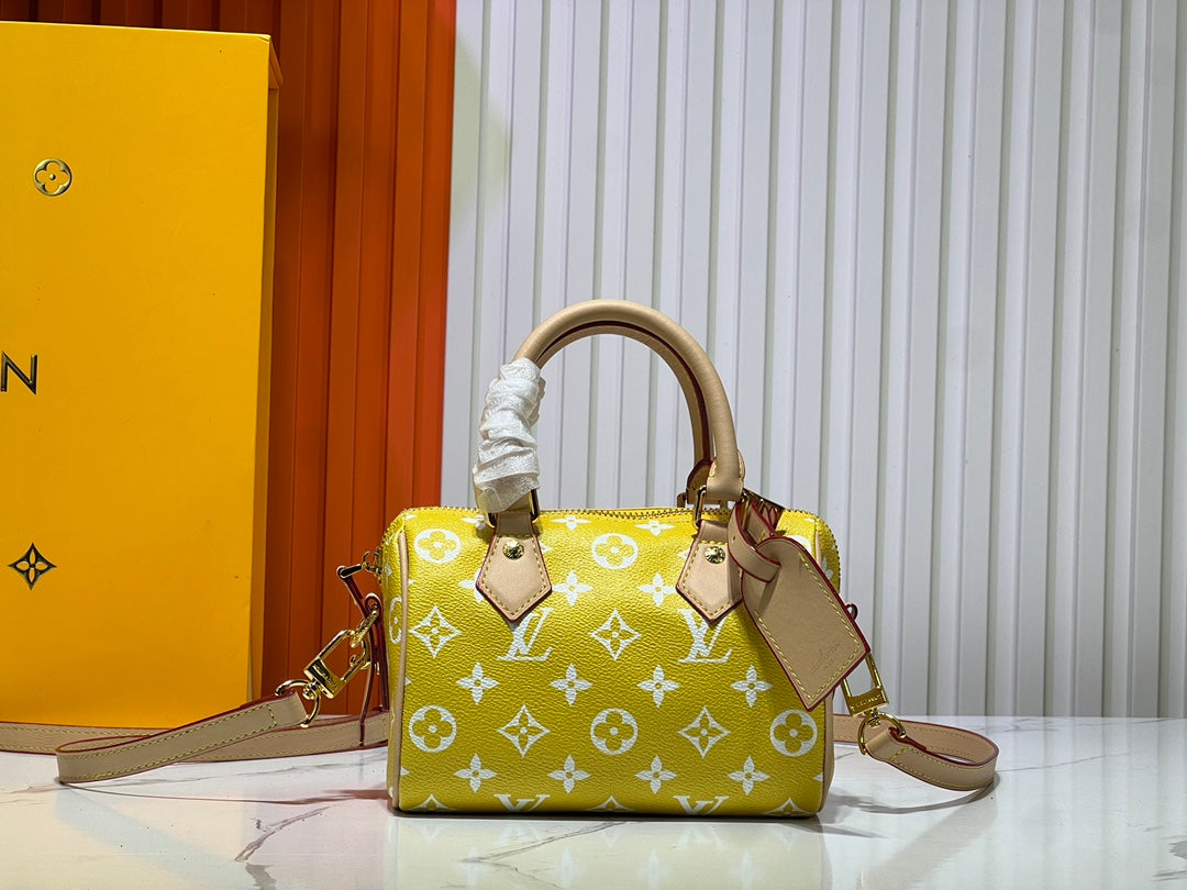 Chic & Stylish Bags