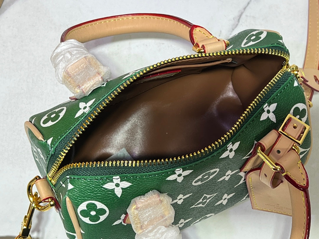 Chic & Stylish Bags