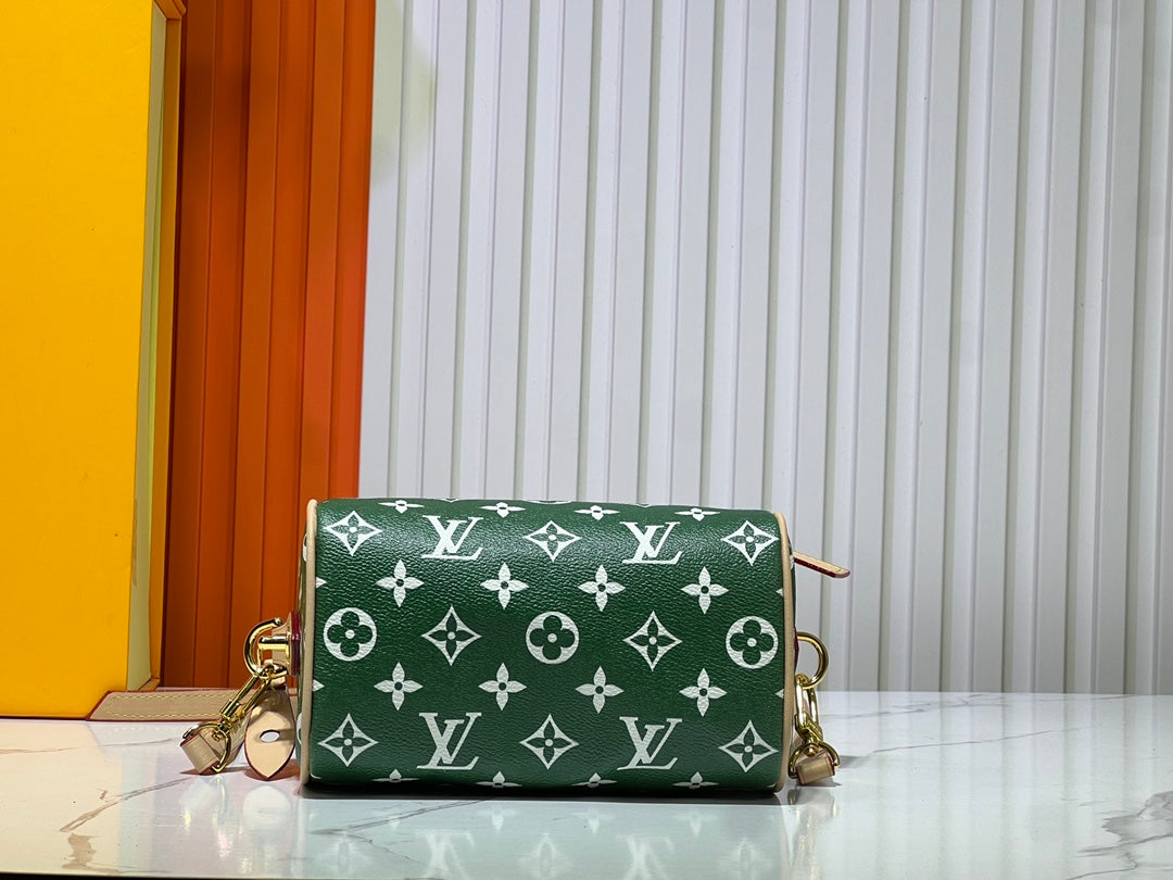 Chic & Stylish Bags