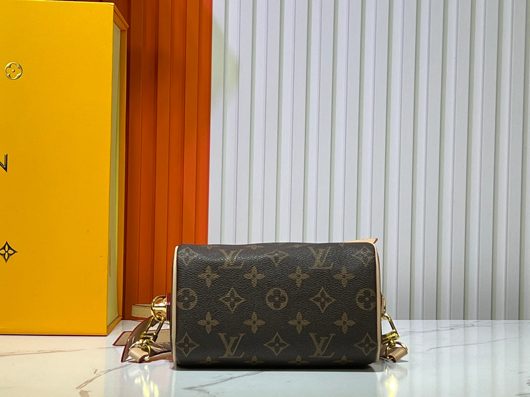 Chic & Stylish Bags