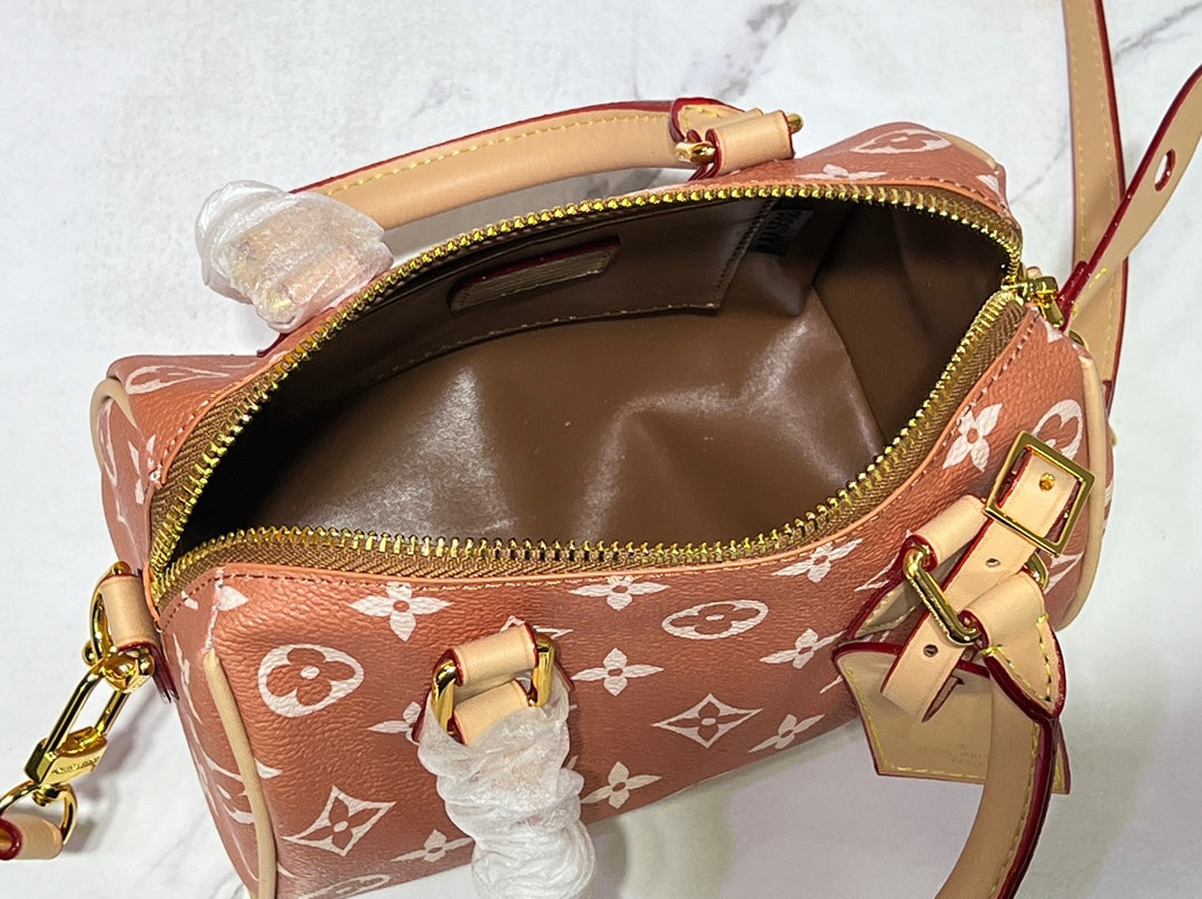 Chic & Stylish Bags