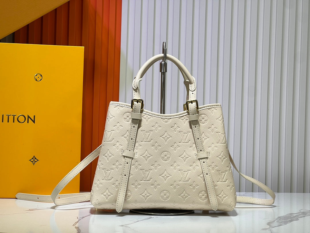 Chic & Stylish Bags
