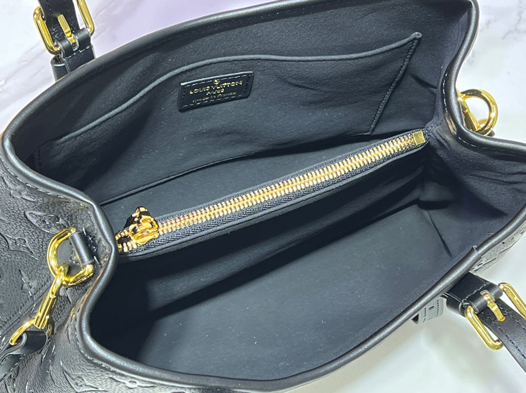 Chic & Stylish Bags