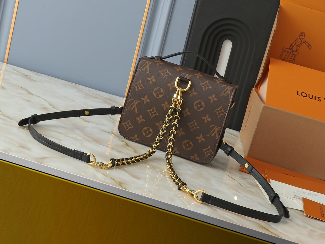 Chic & Stylish Bags