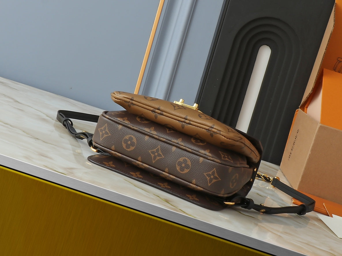 Chic & Stylish Bags