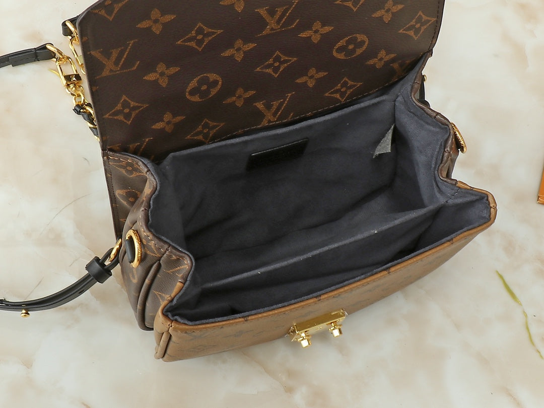 Chic & Stylish Bags