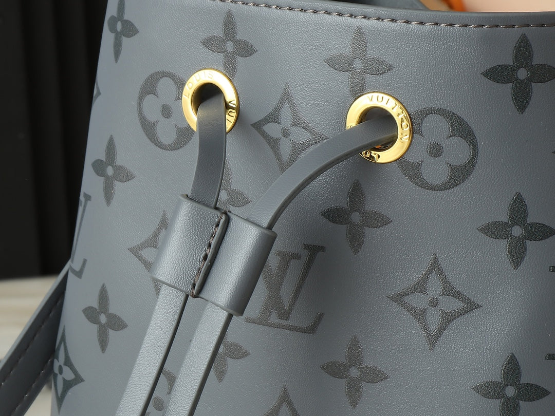 Chic & Stylish Bags