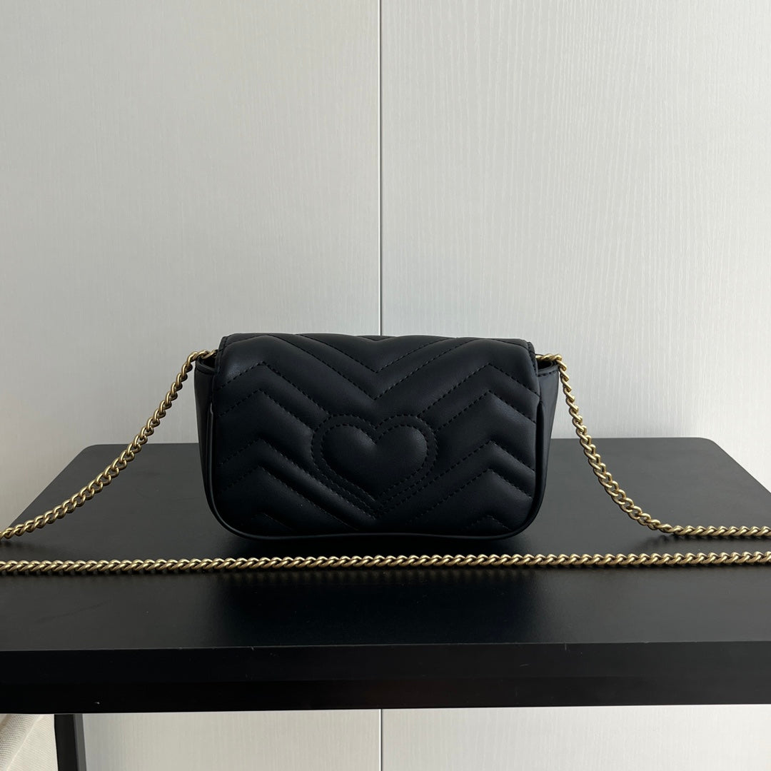 Chic & Stylish Bags