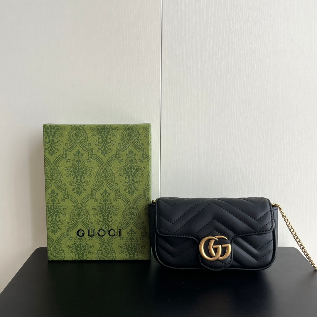 Chic & Stylish Bags