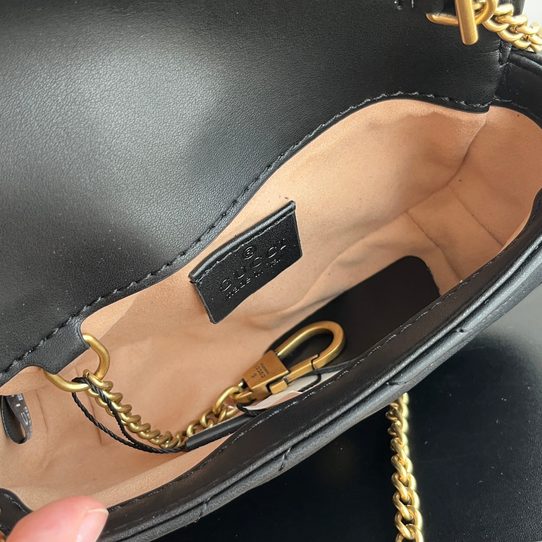 Chic & Stylish Bags