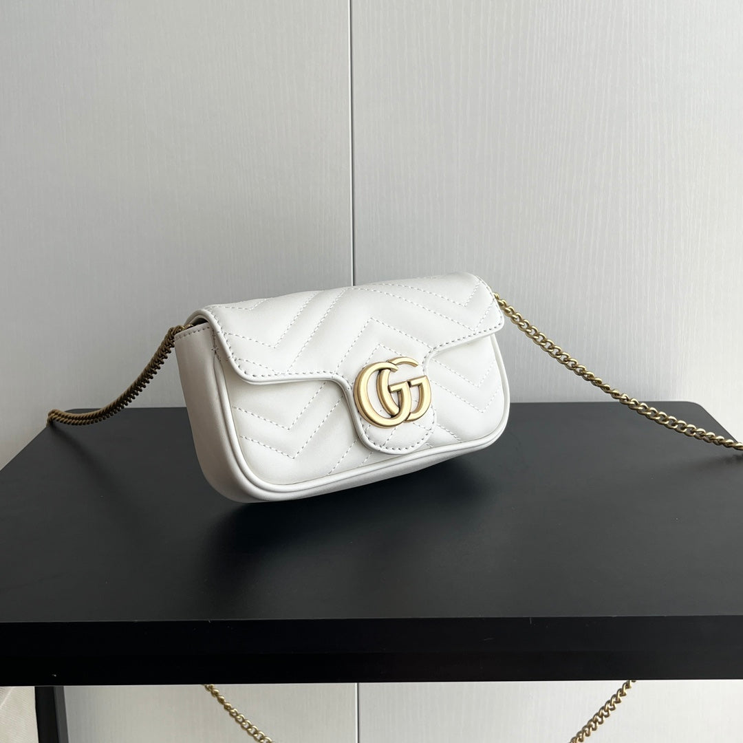 Chic & Stylish Bags