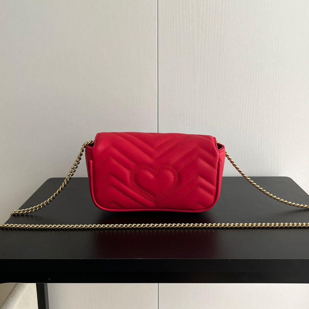 Chic & Stylish Bags