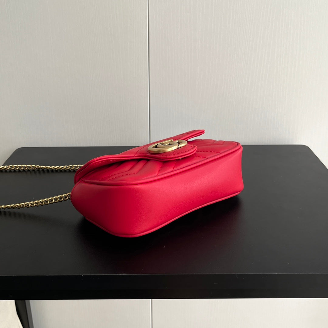 Chic & Stylish Bags