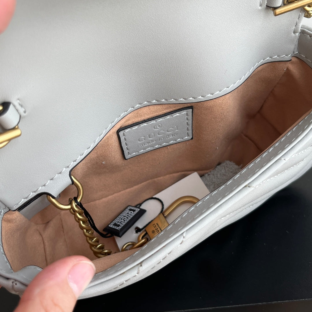 Chic & Stylish Bags