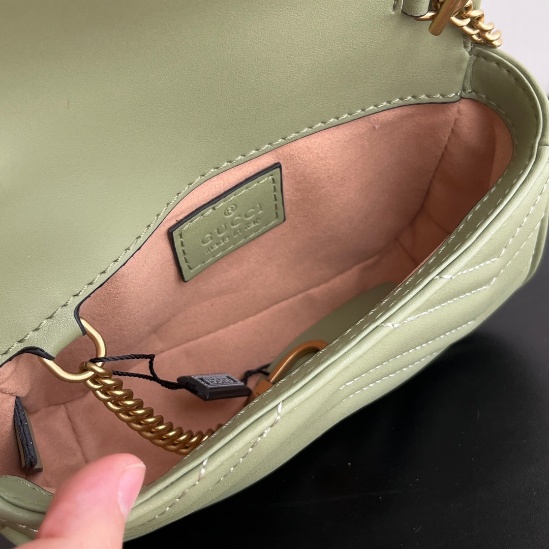 Chic & Stylish Bags