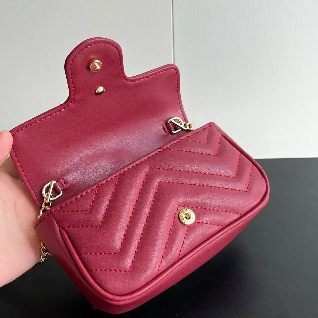 Chic & Stylish Bags
