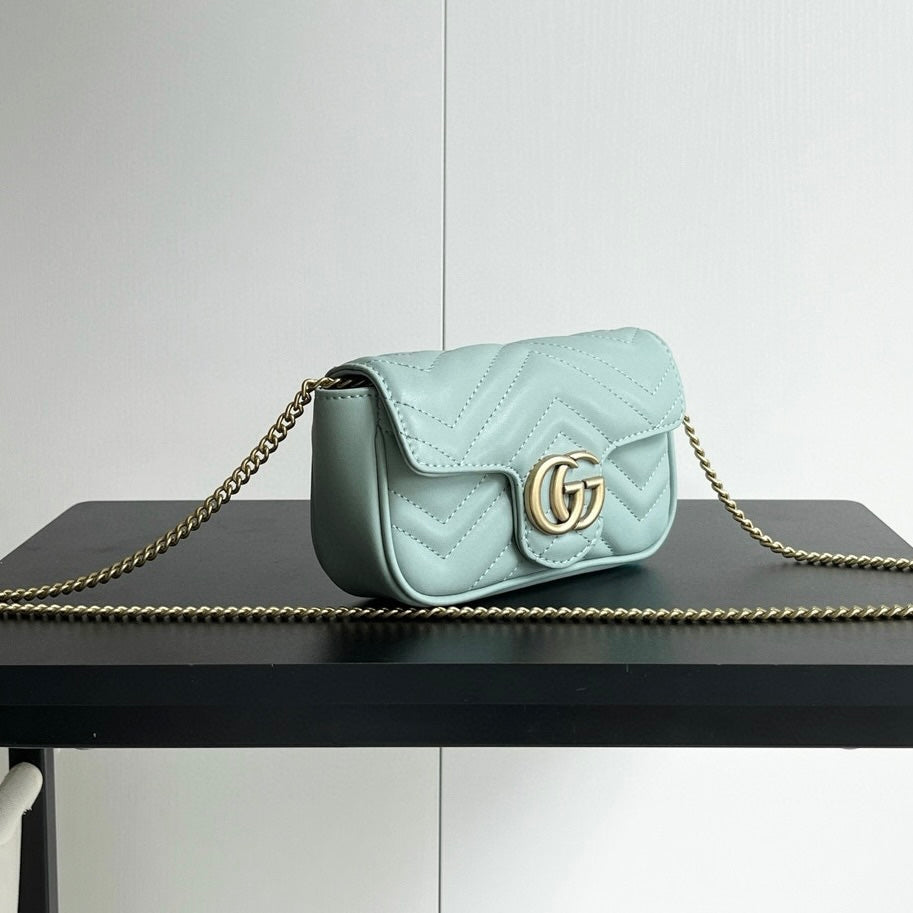 Chic & Stylish Bags