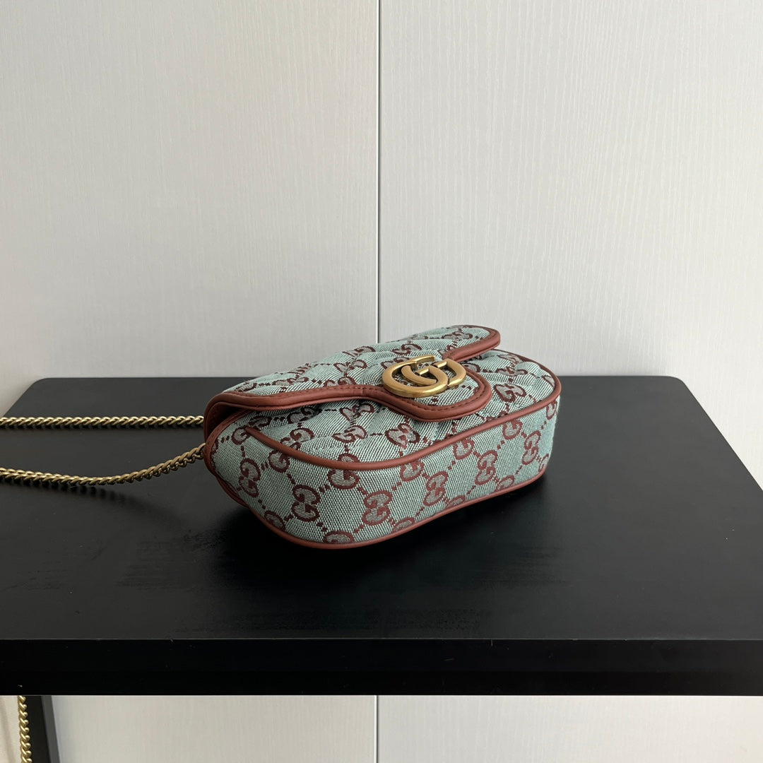 Chic & Stylish Bags