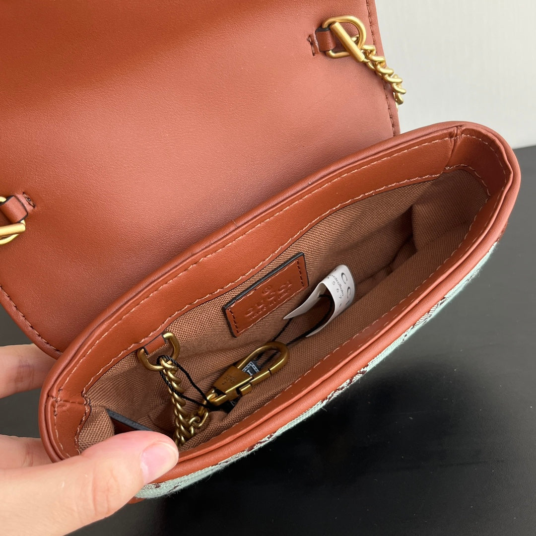 Chic & Stylish Bags