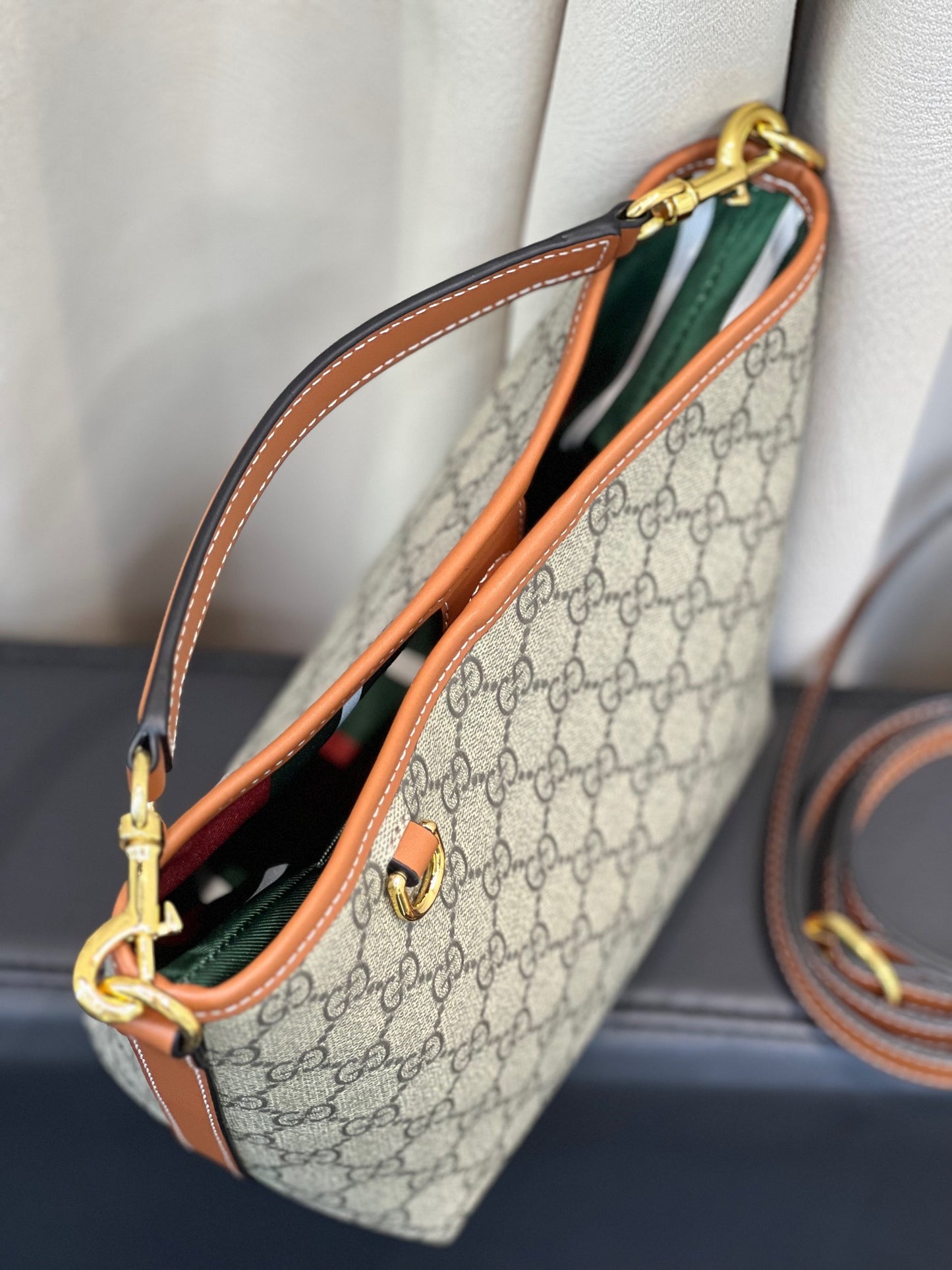 Chic & Stylish Bags