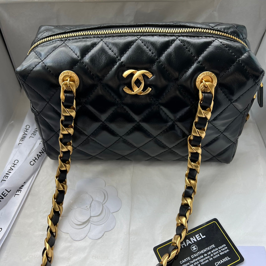 Chic & Stylish Bags