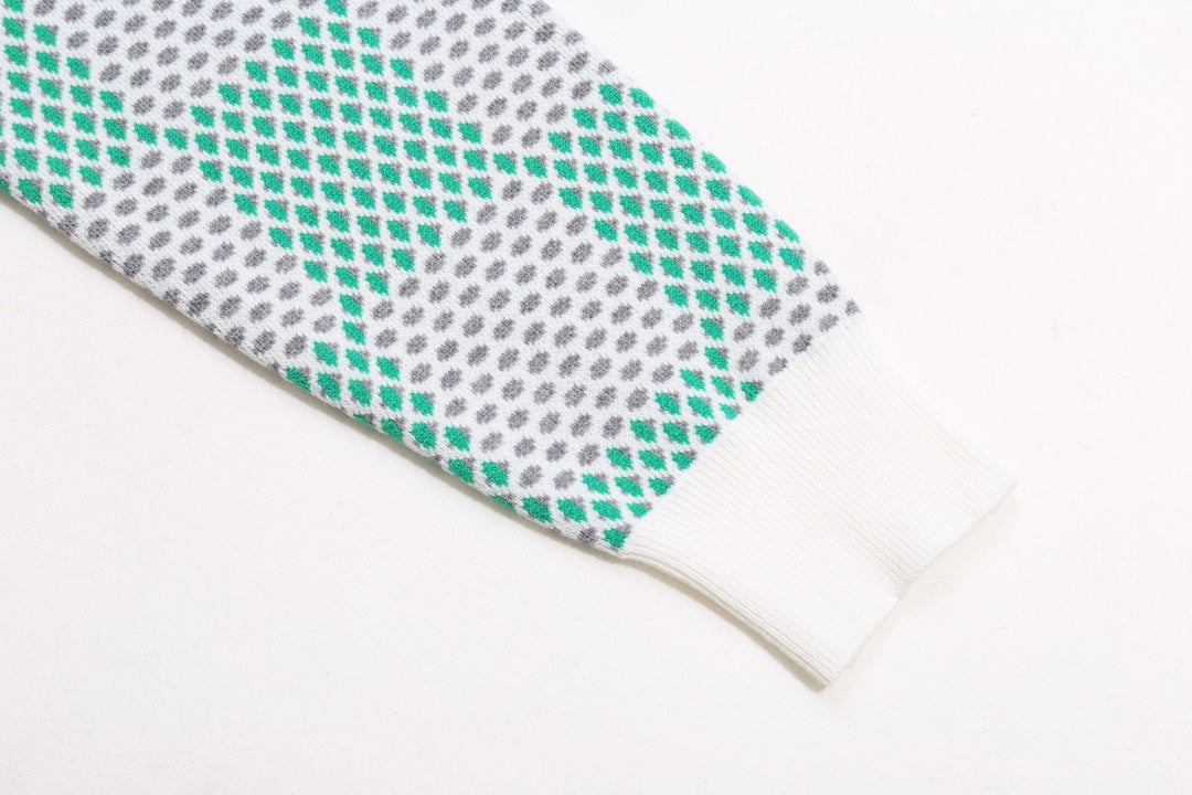 MINIMALIST STREET STYLE