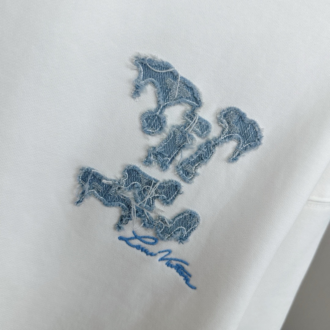 MINIMALIST STREET STYLE