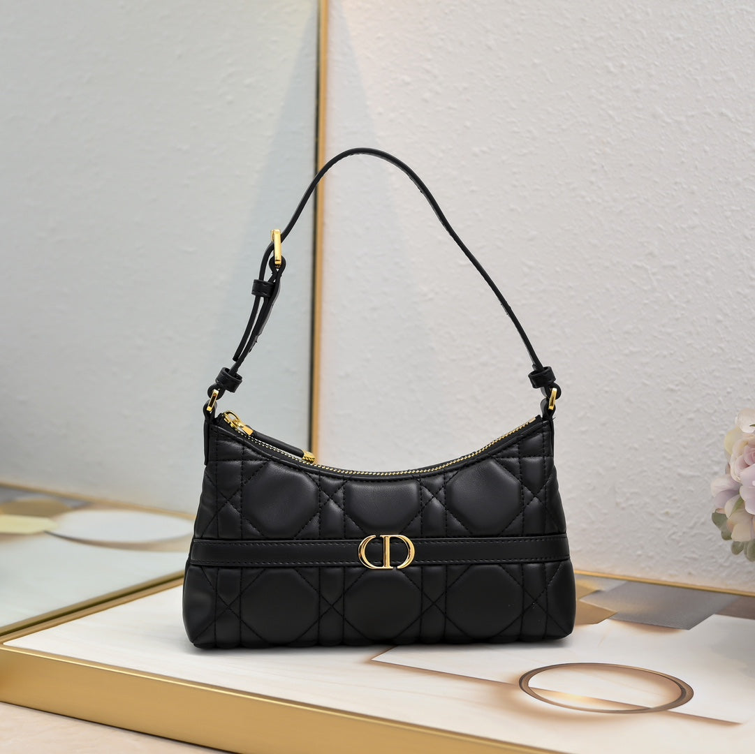 Chic & Stylish Bags
