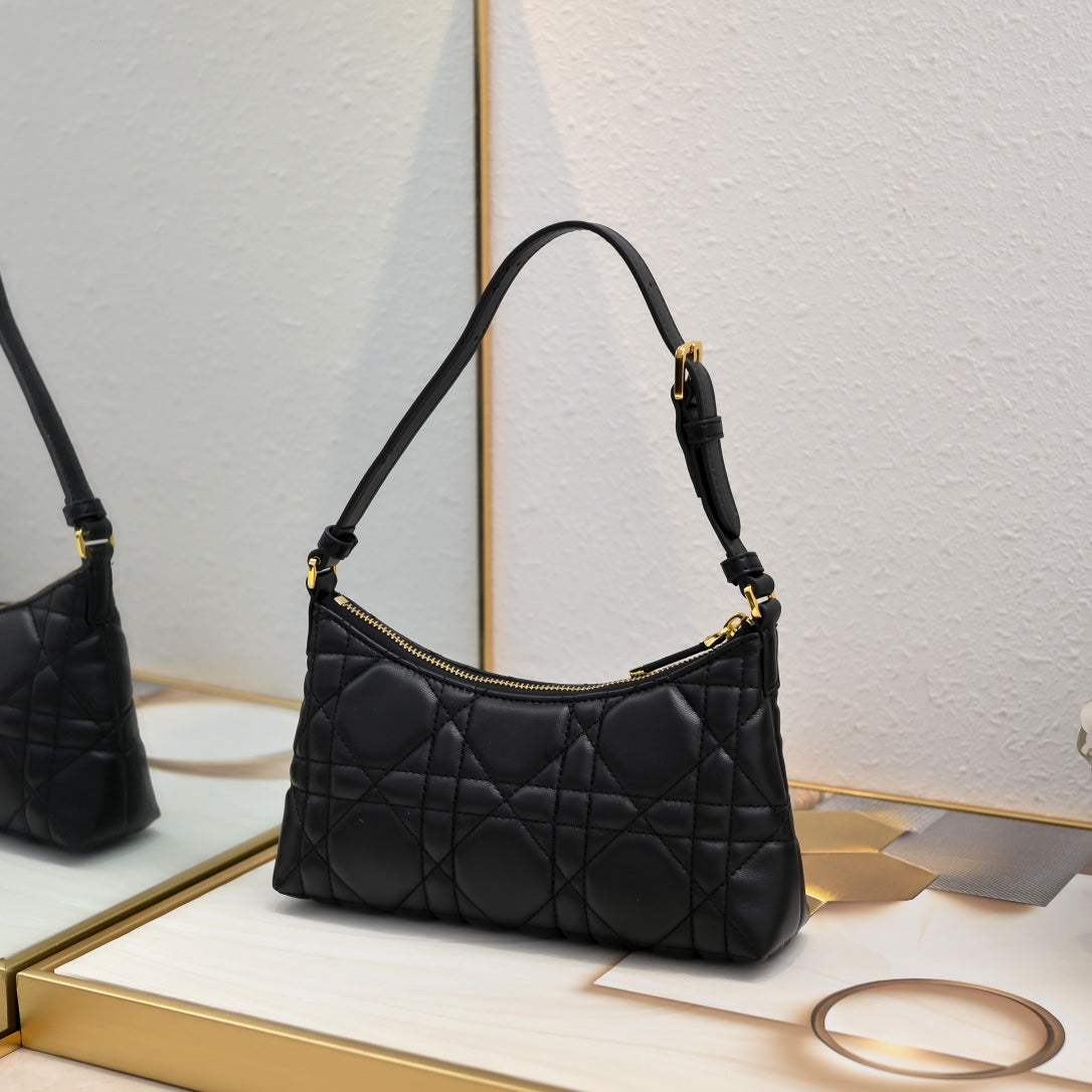Chic & Stylish Bags