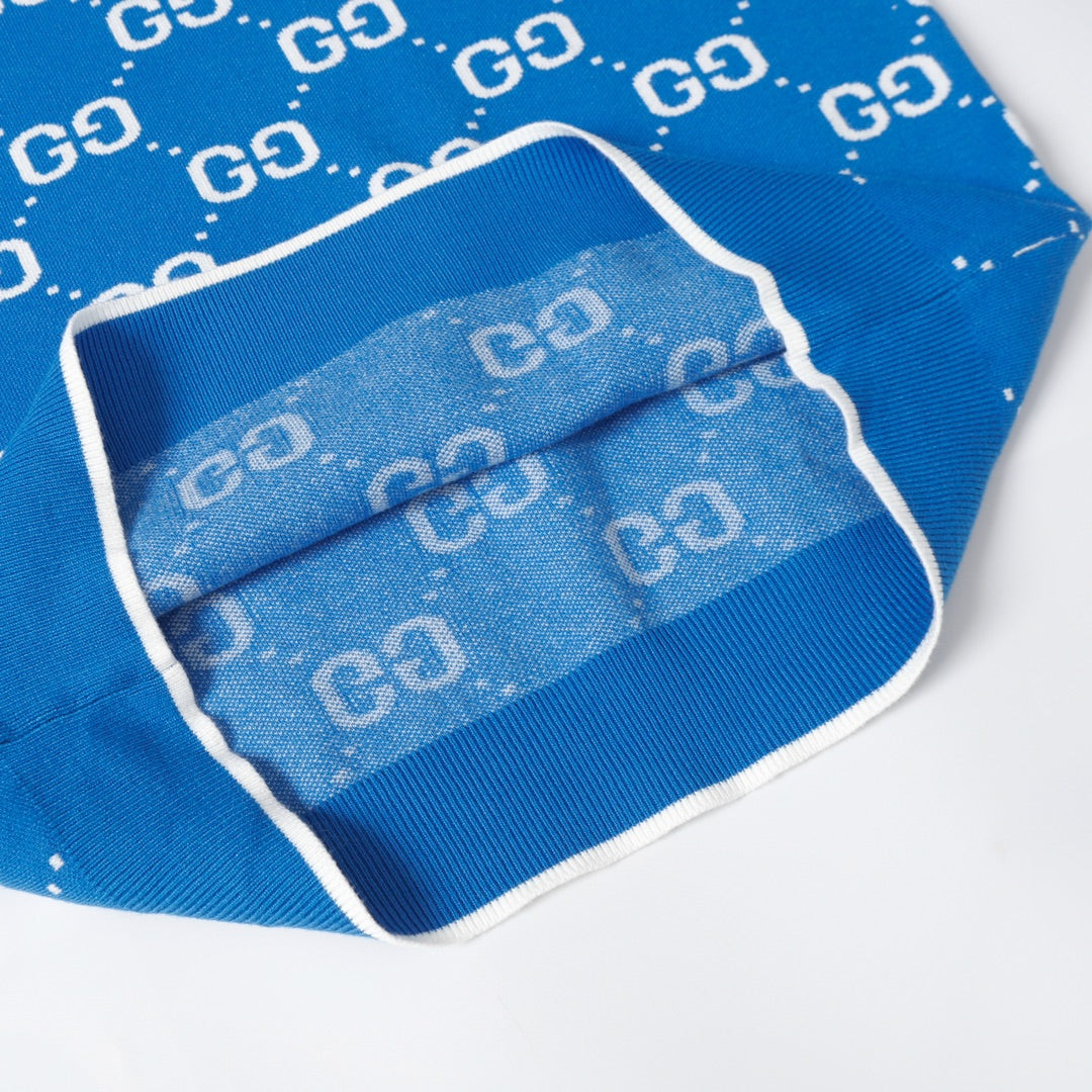 MINIMALIST STREET STYLE