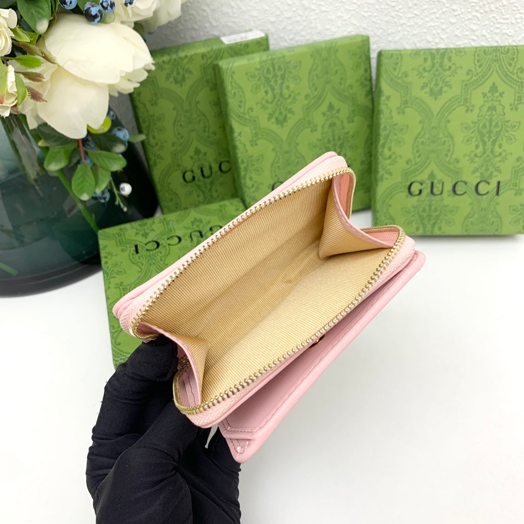 Chic & Stylish Bags