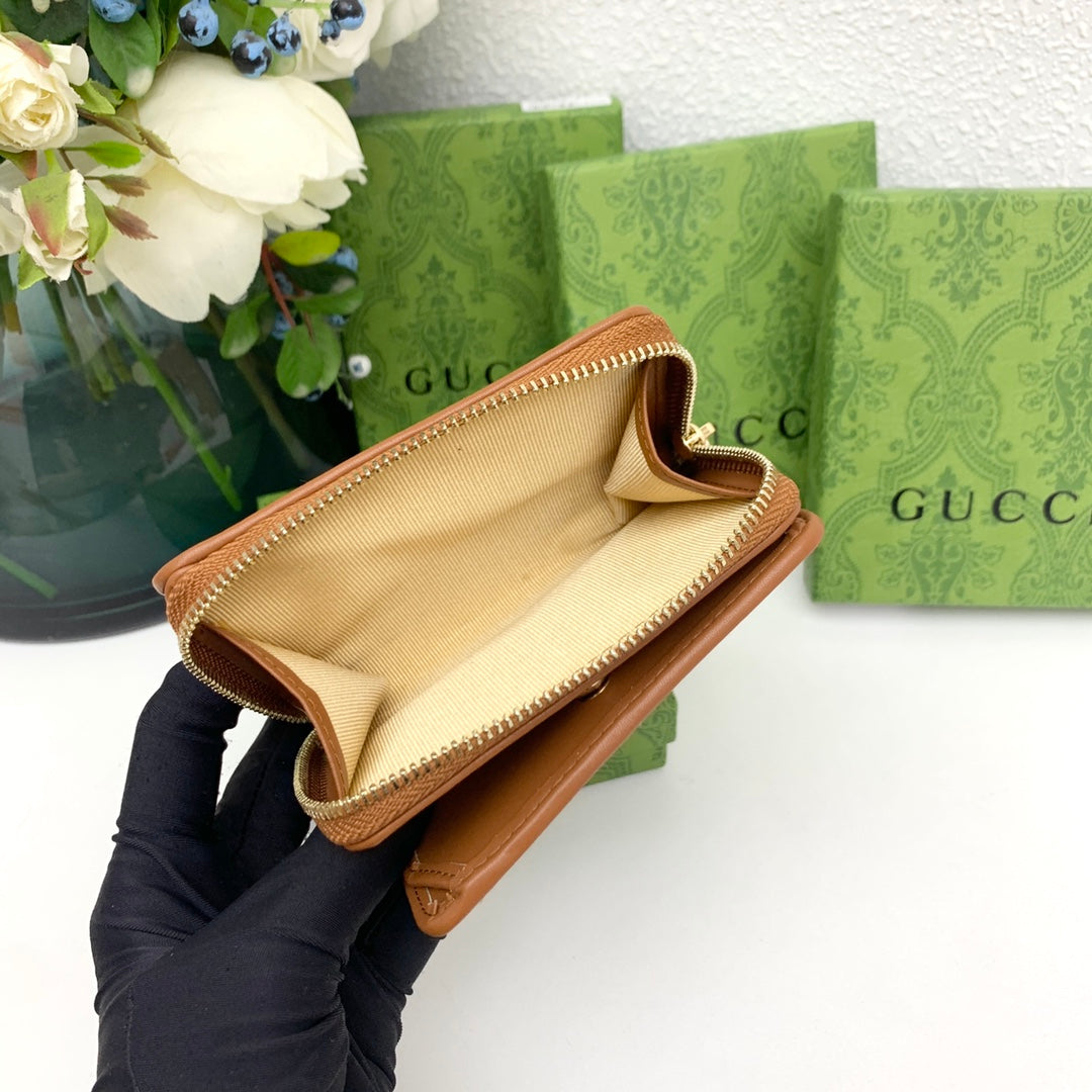 Chic & Stylish Bags