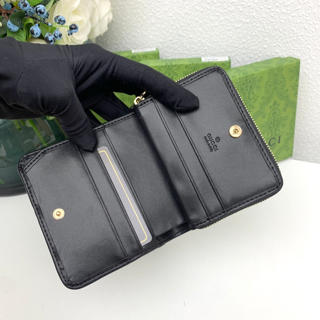 Chic & Stylish Bags