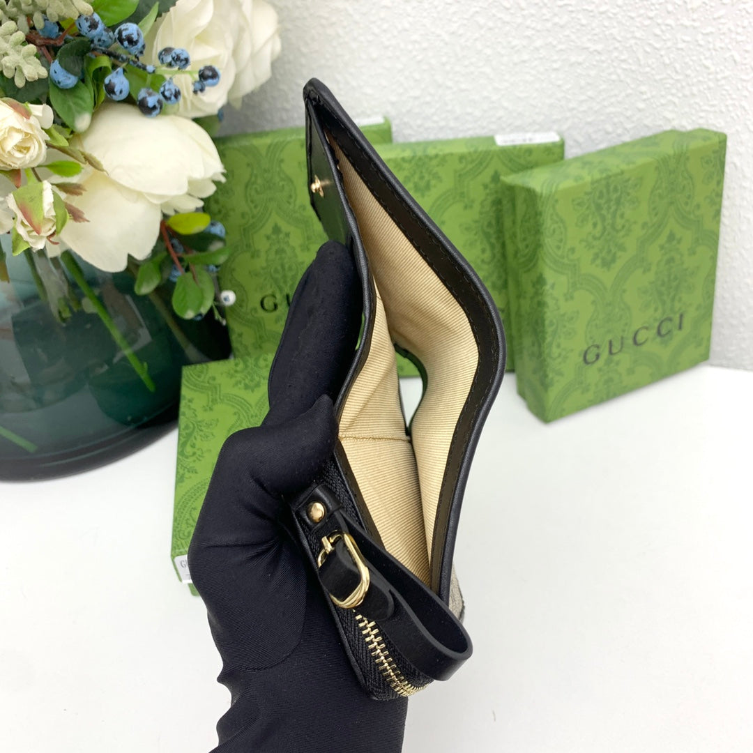 Chic & Stylish Bags