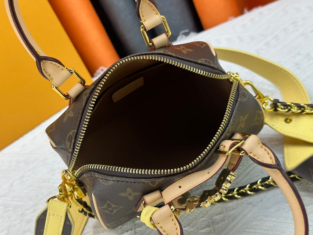 Chic & Stylish Bags