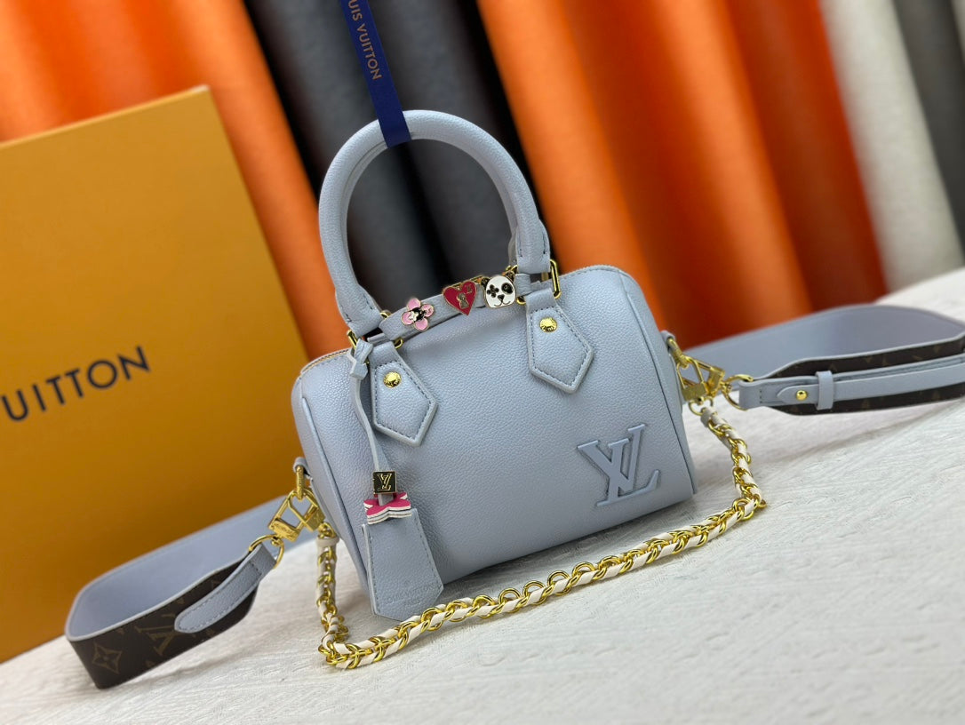 Chic & Stylish Bags