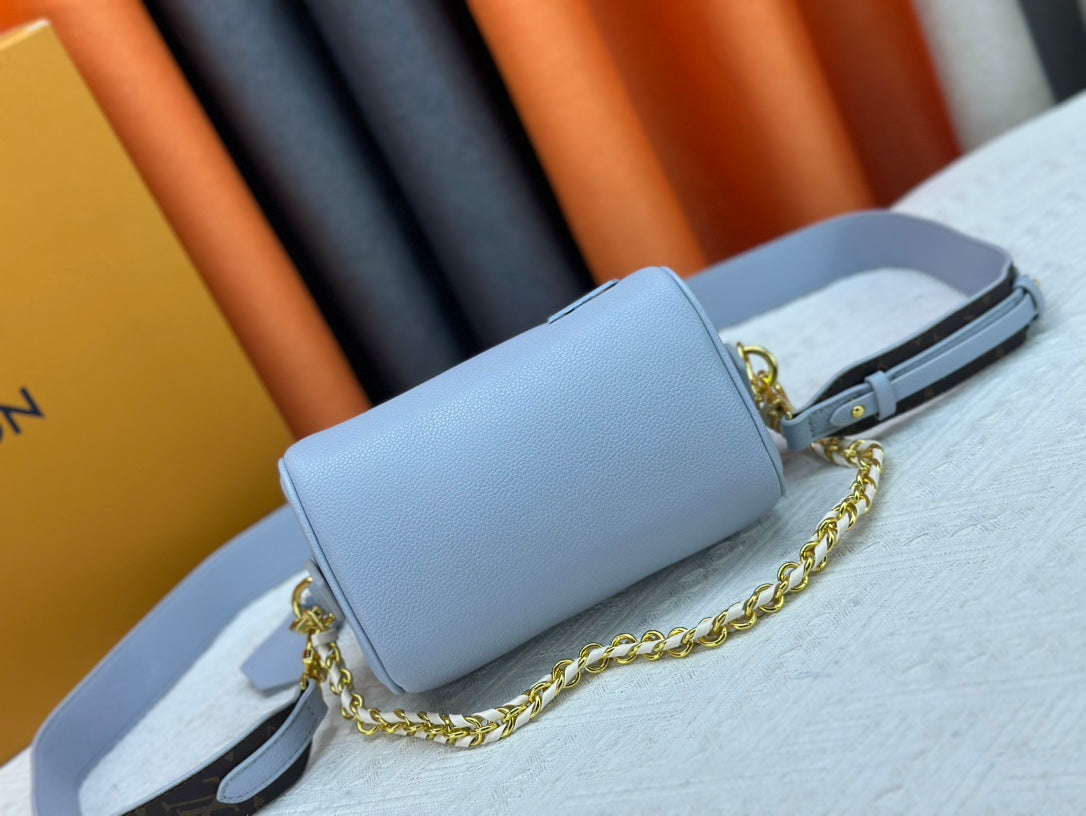 Chic & Stylish Bags