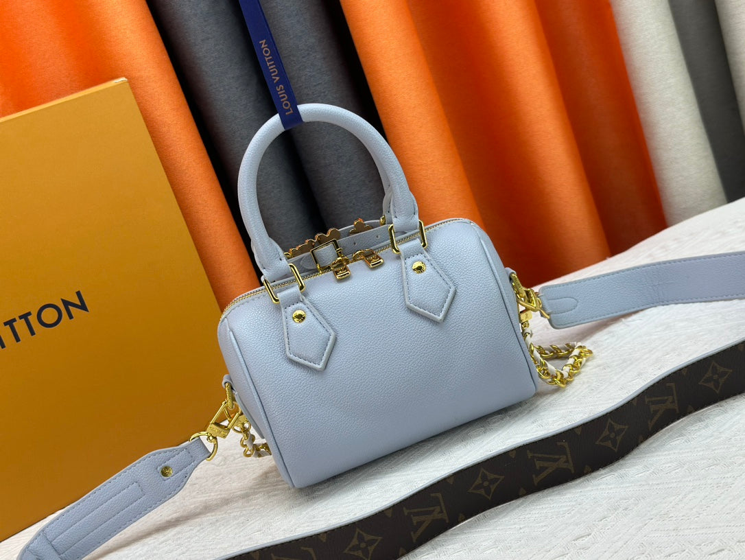 Chic & Stylish Bags