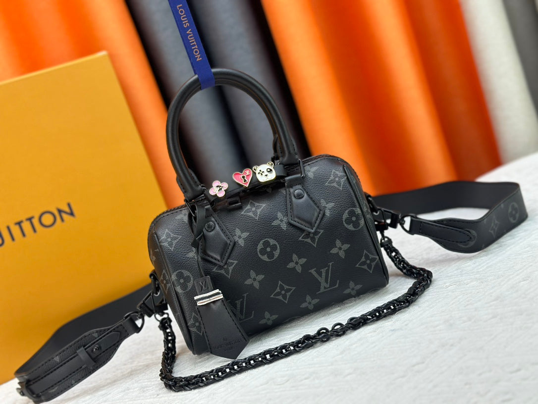 Chic & Stylish Bags