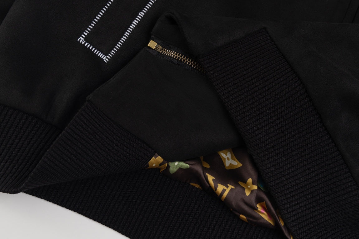 MINIMALIST STREET STYLE