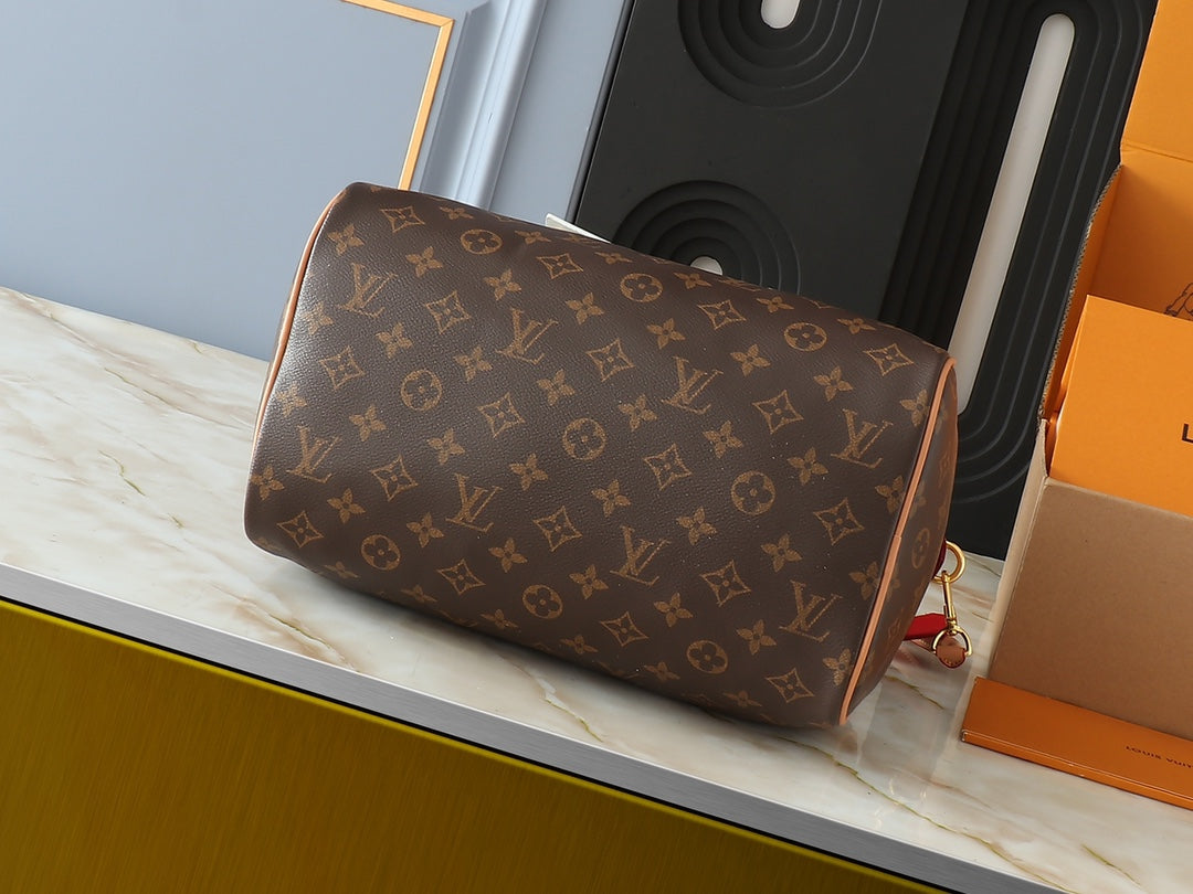Chic & Stylish Bags