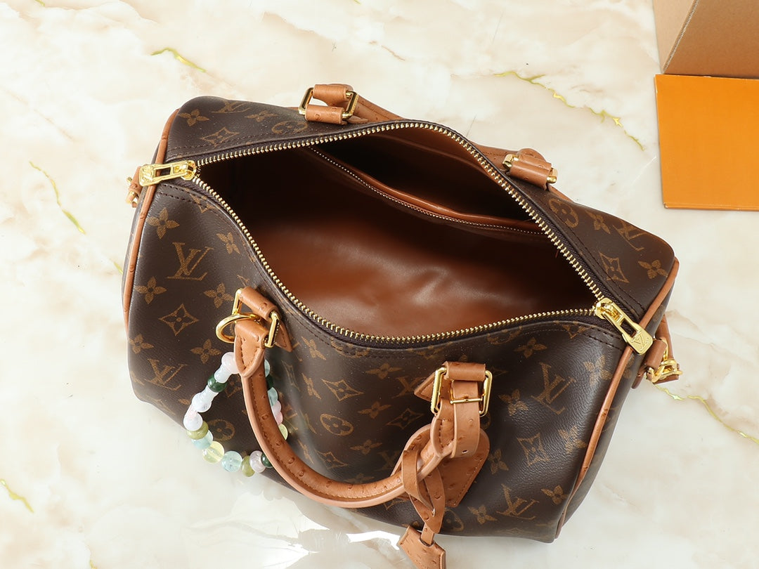 Chic & Stylish Bags