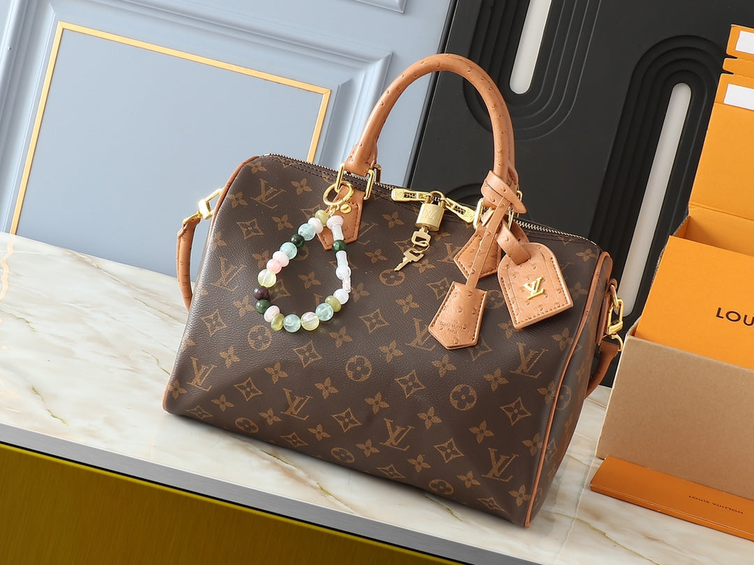 Chic & Stylish Bags