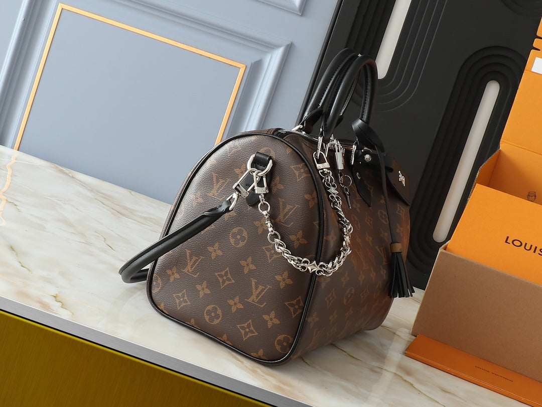Chic & Stylish Bags