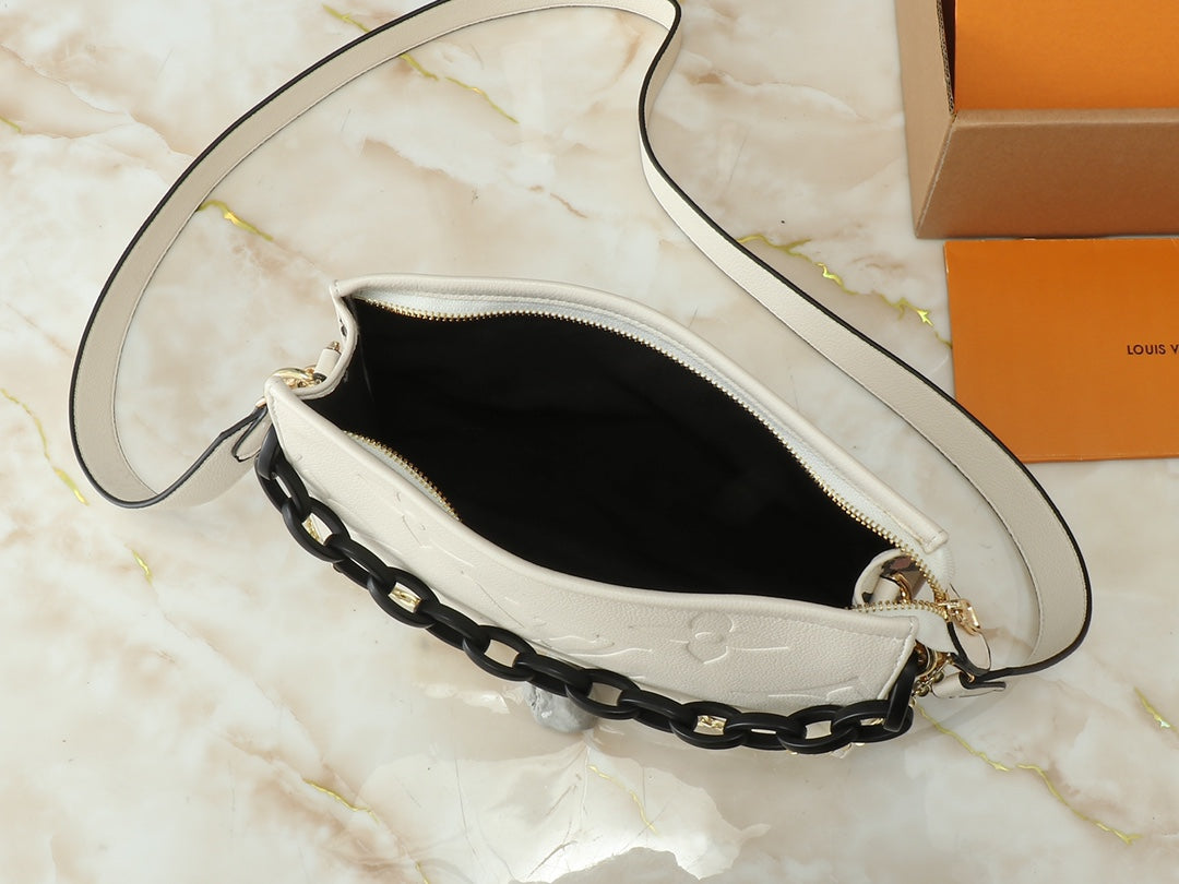 Chic & Stylish Bags