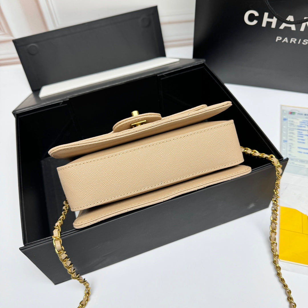 Chic & Stylish Bags