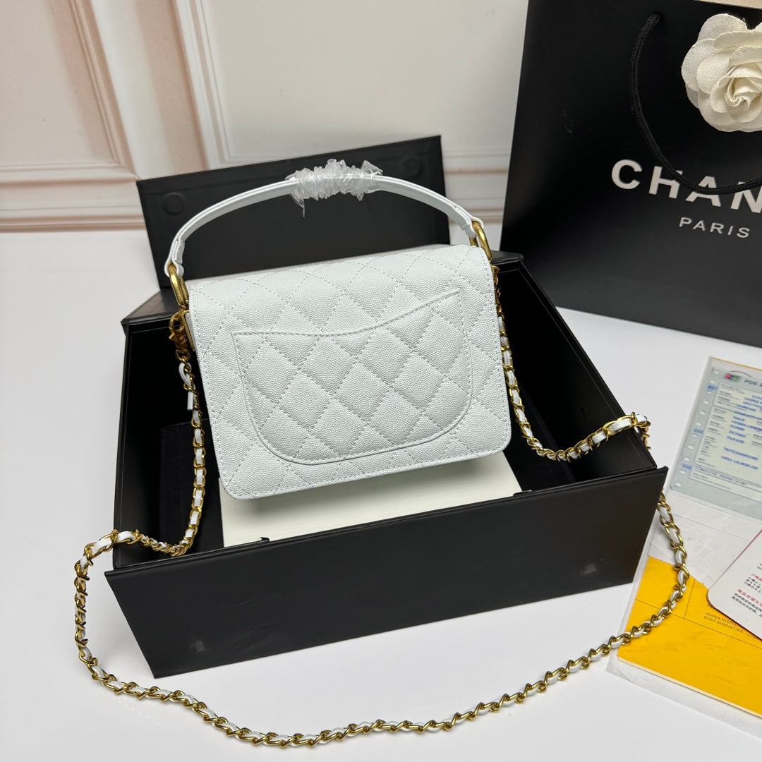 Chic & Stylish Bags