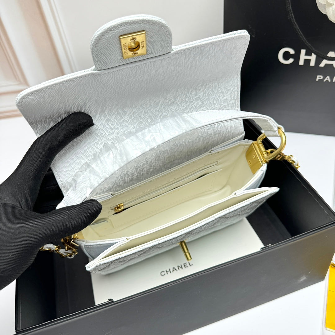 Chic & Stylish Bags