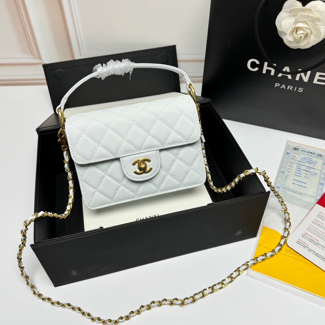 Chic & Stylish Bags