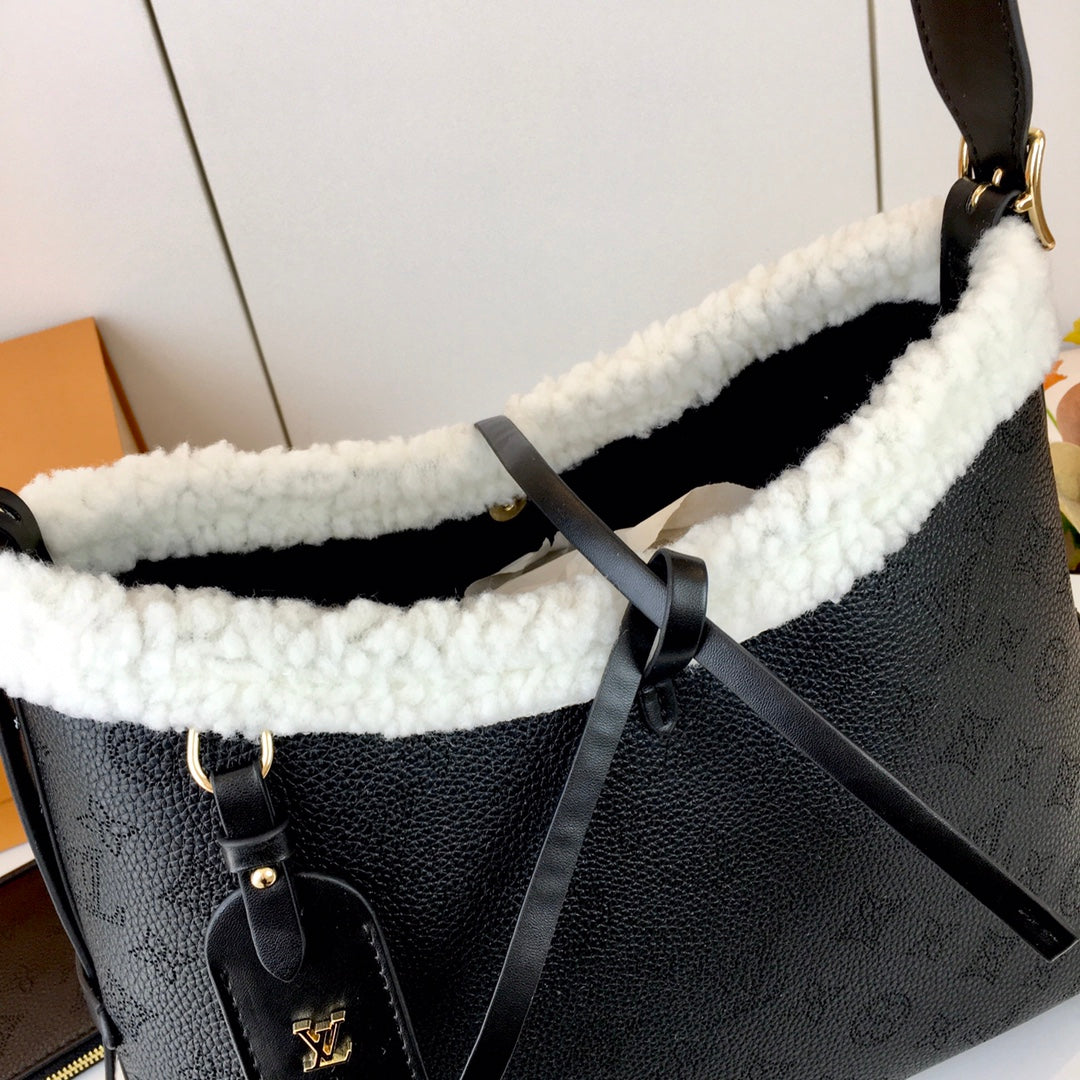 Chic & Stylish Bags